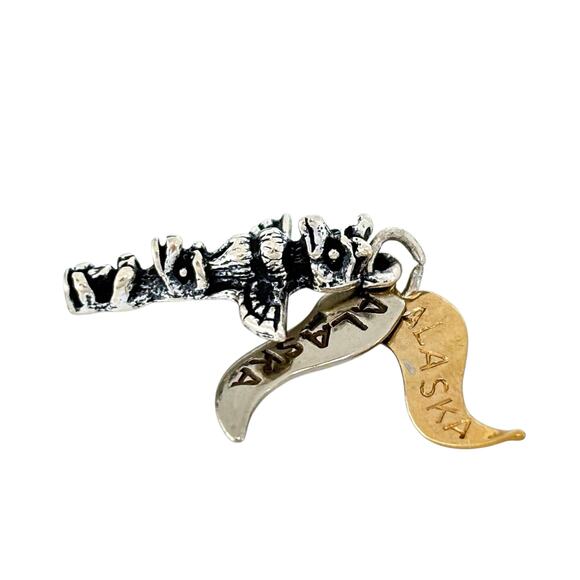 Vintage Sterling Silver 925 Gold Tone Alaska Pennant Totem Pole Charm Pendant - Picture 3 of 7